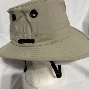 Brand new Tilley Hat with owners manual